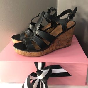 💗Black Strappy Sandals 💗